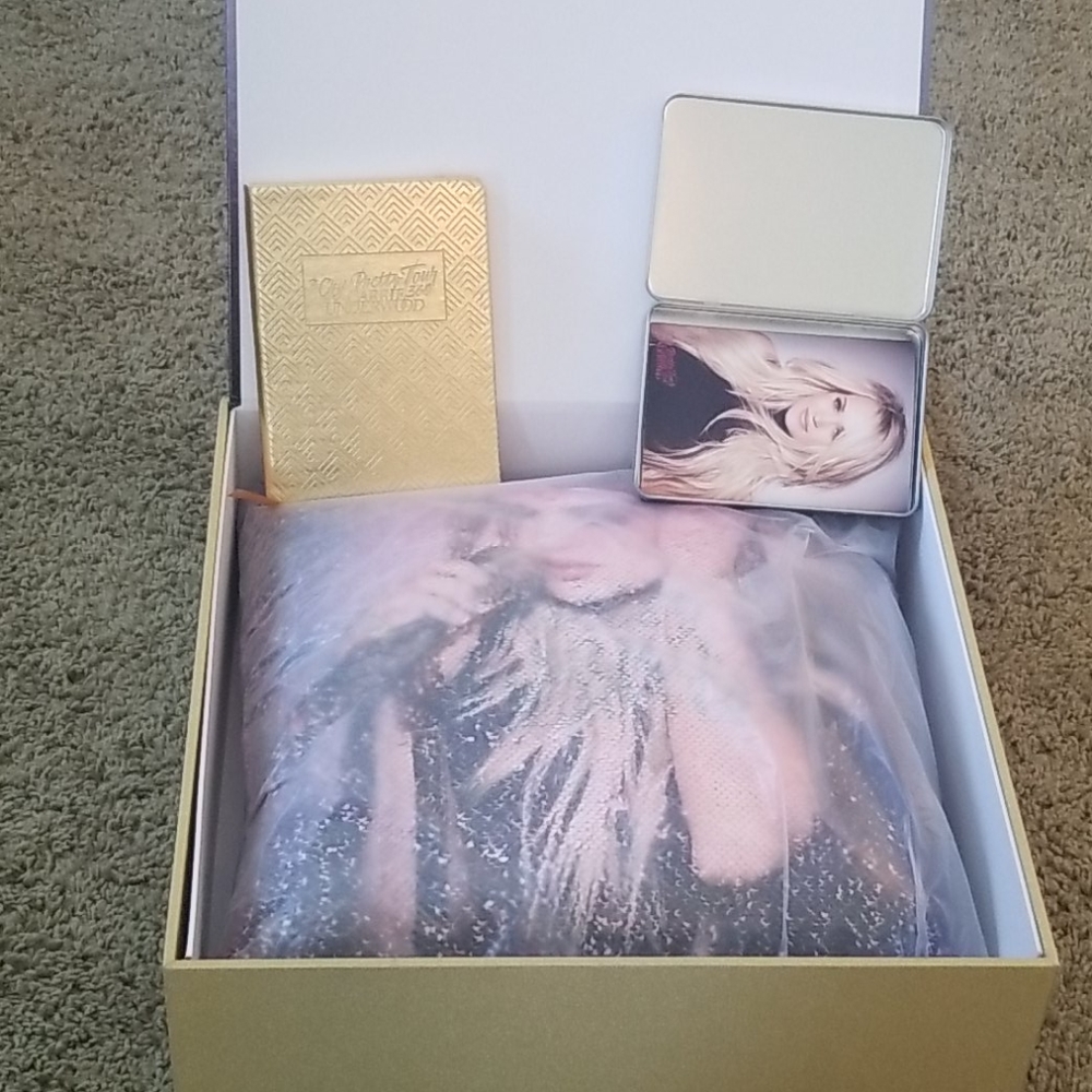 Carrie Underwood Merchandise